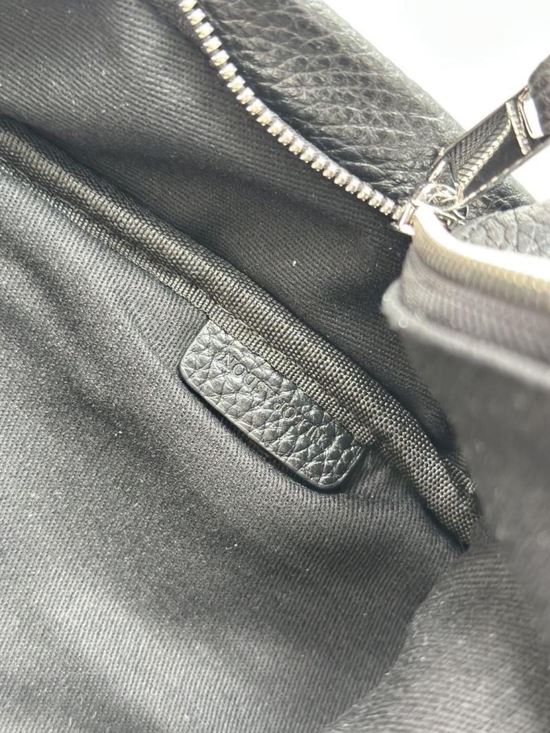 Bv*b*rry backpacks